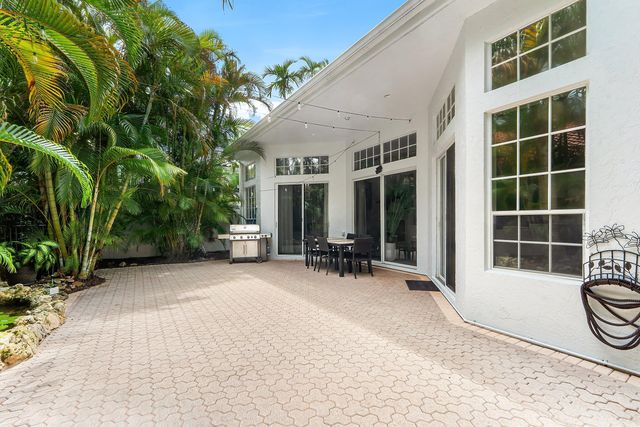 241 Coral Cay Terrace, Palm Beach Gardens, FL 33418