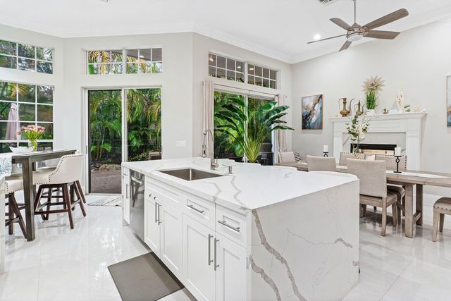 241 Coral Cay Terrace, Palm Beach Gardens, FL 33418