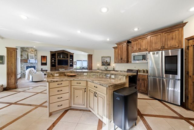 1130 N TWICKENHAM DR, Salt Lake City, UT 84103
