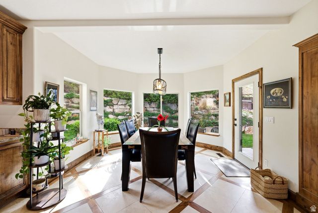 1130 N TWICKENHAM DR, Salt Lake City, UT 84103