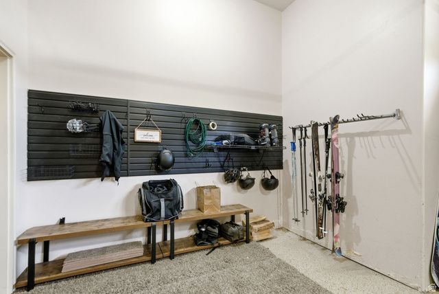 1130 N TWICKENHAM DR, Salt Lake City, UT 84103