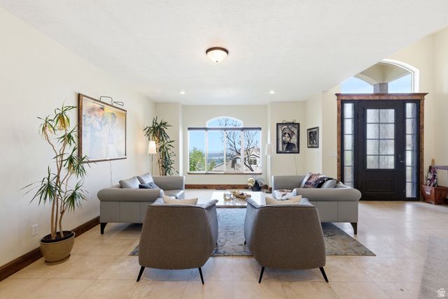 1130 N TWICKENHAM DR, Salt Lake City, UT 84103