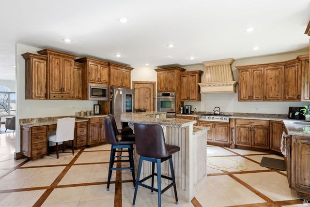 1130 N TWICKENHAM DR, Salt Lake City, UT 84103