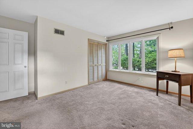 5215 HESPERUS DR, Columbia, MD 21044