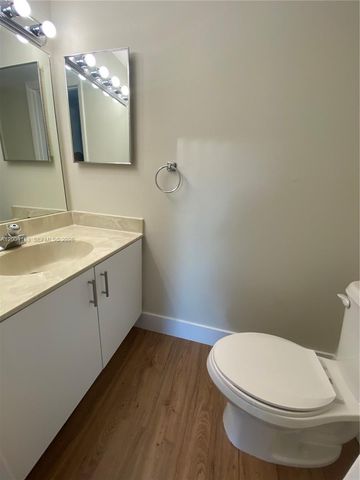 1835 SW 81st Ave 3-13, Davie, FL 33324