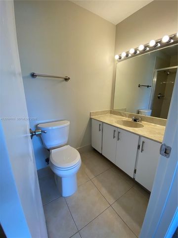 1835 SW 81st Ave 3-13, Davie, FL 33324