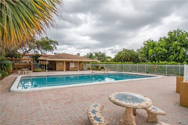 1835 SW 81st Ave 3-13, Davie, FL 33324
