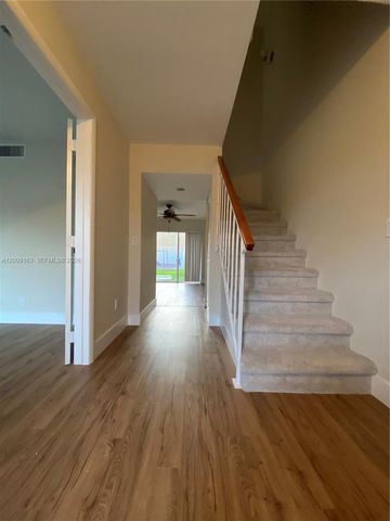 1835 SW 81st Ave 3-13, Davie, FL 33324