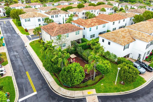 409 Francesca Ridge Road, Boynton Beach, FL 33435