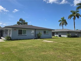 11451 Char Ann DR, Fort Myers, FL 33908