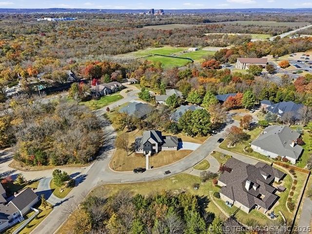 1937 S Surrey Court, Bartlesville, OK 74006