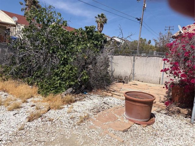 68150 Calle Blanco, Desert Hot Springs, CA 92240