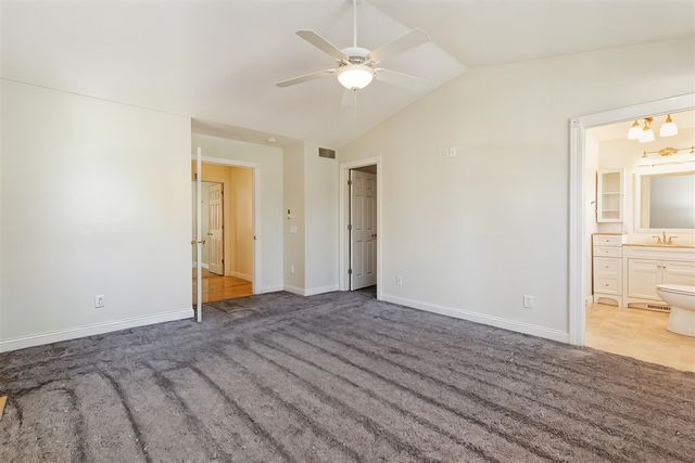 702 S Oak Street, Buchanan, MI 49107