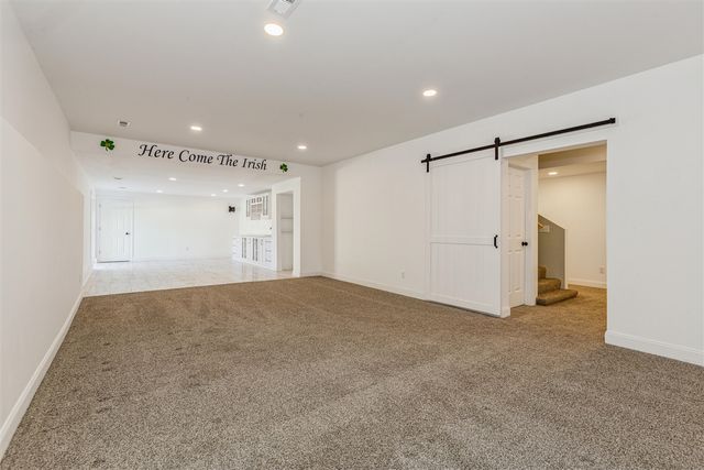 702 S Oak Street, Buchanan, MI 49107