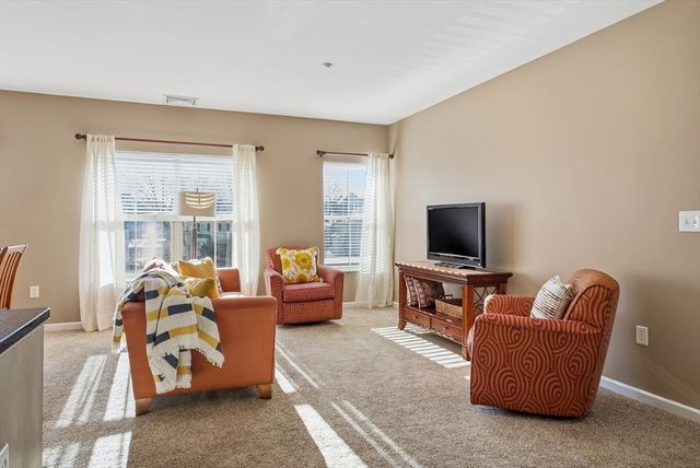 248 Main Street 210, Hudson, MA 01749