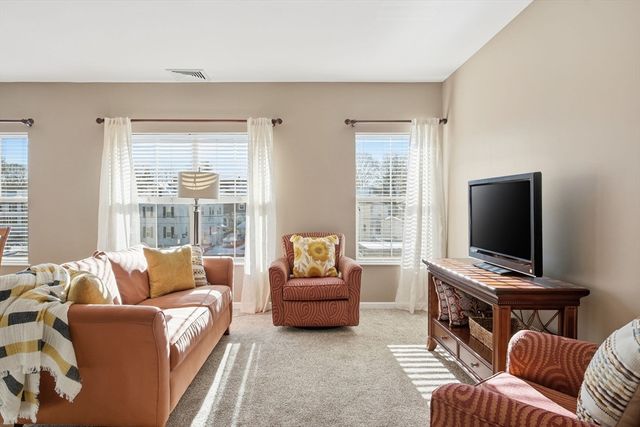 248 Main Street 210, Hudson, MA 01749