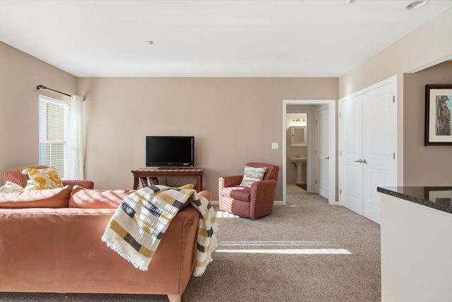 248 Main Street 210, Hudson, MA 01749