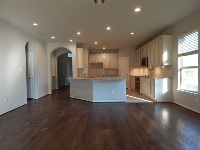 9155 White Tail Drive, Conroe, TX 77303