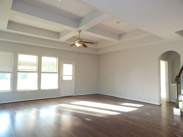 9155 White Tail Drive, Conroe, TX 77303