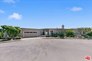 18244 Coastline Drive, Malibu, CA 90265