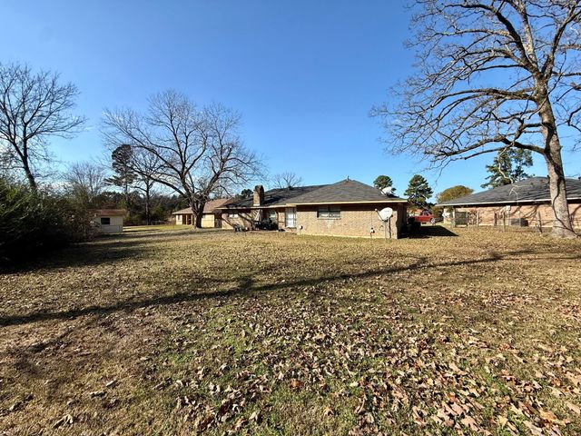 6335 Ernwood Circle, Shreveport, LA 71119