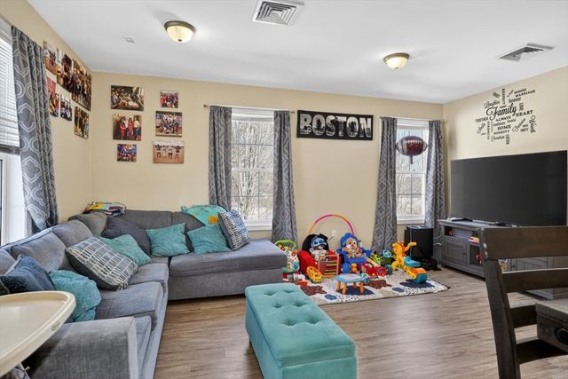 36 Webb Brook Rd 3, Billerica, MA 01821