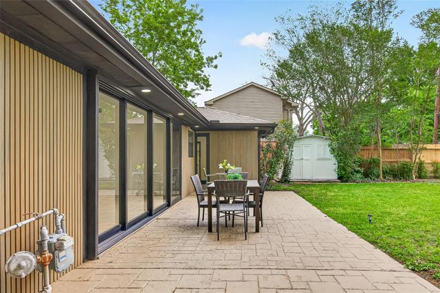 6003 Benning Drive, Houston, TX 77096