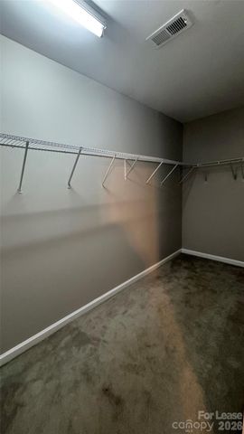 1306 Stourbridge Lion Drive, Charlotte, NC 28213