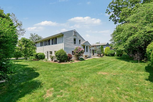 70 Richbell Road, White Plains, NY 10605