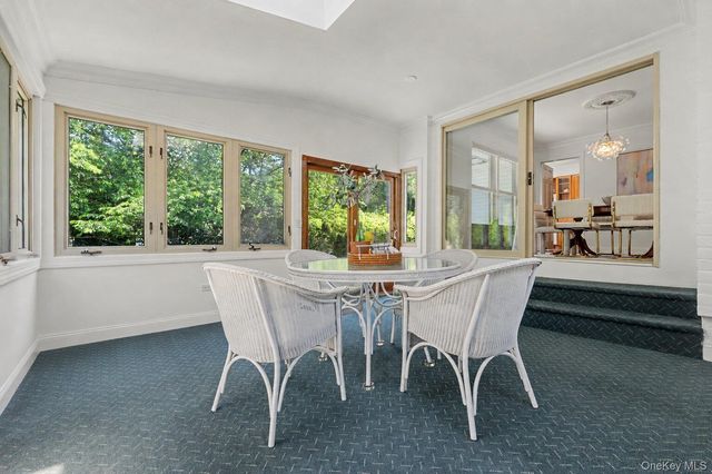 70 Richbell Road, White Plains, NY 10605