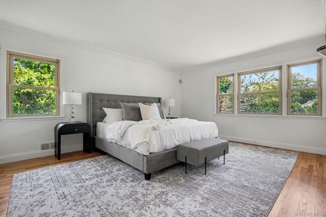 70 Richbell Road, White Plains, NY 10605