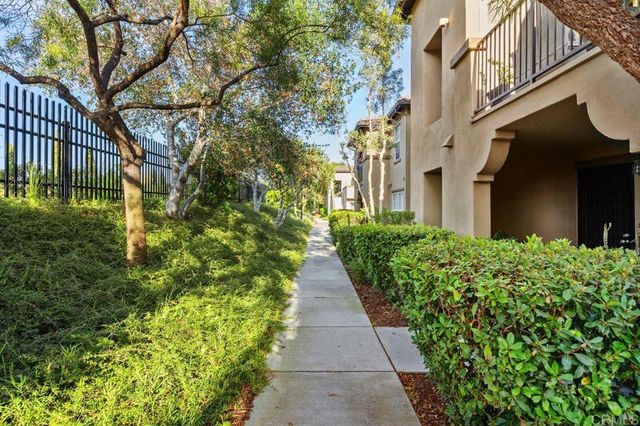 14676 Via Fiesta 2, San Diego, CA 92127