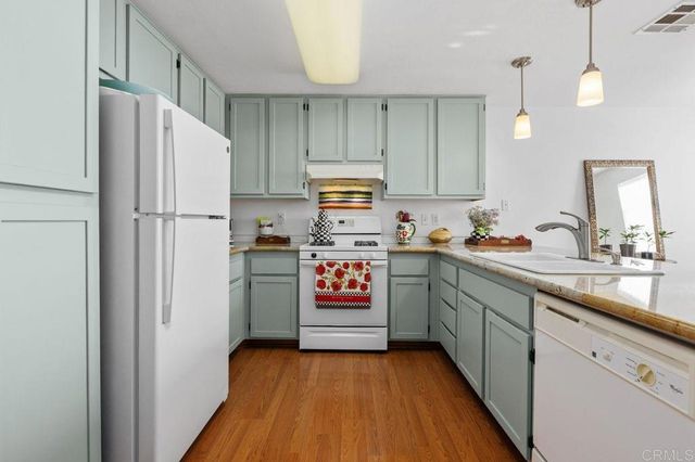 14676 Via Fiesta 2, San Diego, CA 92127
