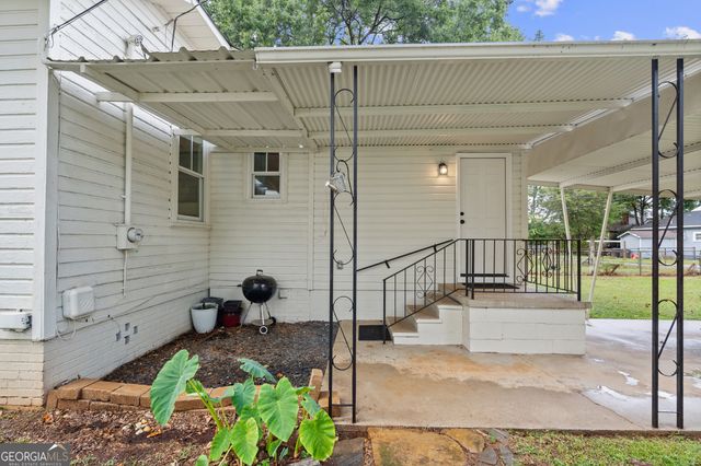 39 Litchfield Street, Cartersville, GA 30120