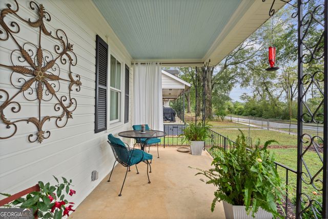 39 Litchfield Street, Cartersville, GA 30120