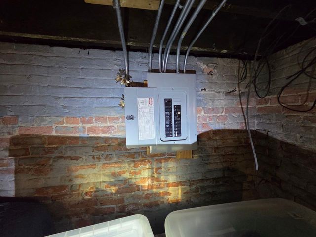 14131 Lincoln Avenue, Dolton, IL 60419