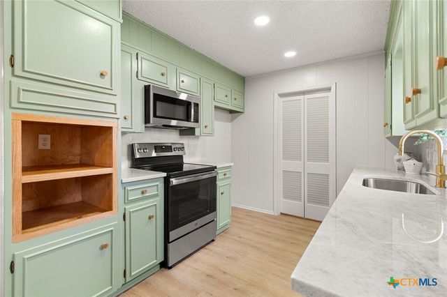 6407 Landmark Drive, Waco, TX 76710