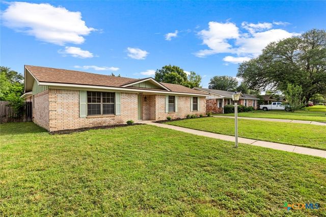 6407 Landmark Drive, Waco, TX 76710