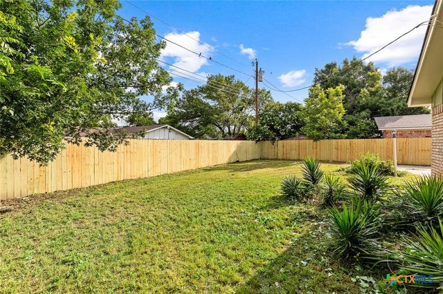 6407 Landmark Drive, Waco, TX 76710