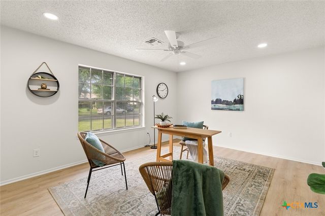 6407 Landmark Drive, Waco, TX 76710