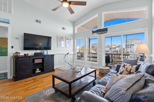 128 Charlotte Street, Holden Beach, NC 28462