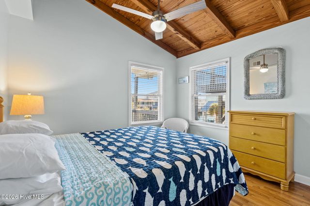 128 Charlotte Street, Holden Beach, NC 28462