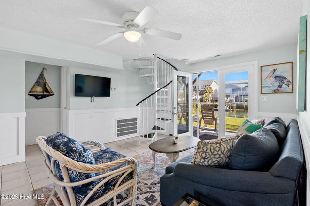 128 Charlotte Street, Holden Beach, NC 28462