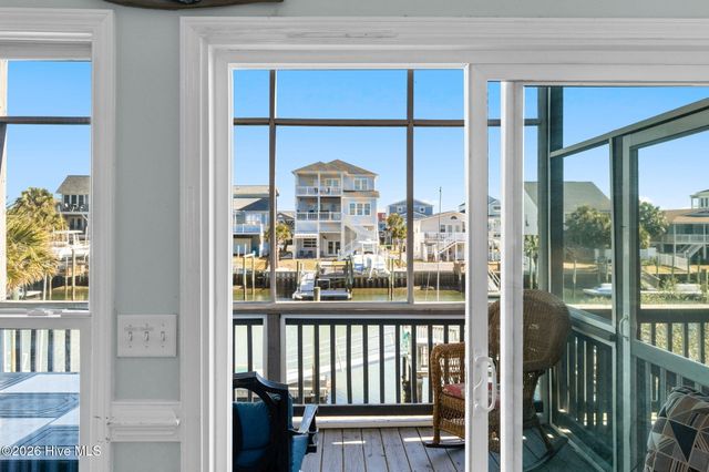 128 Charlotte Street, Holden Beach, NC 28462