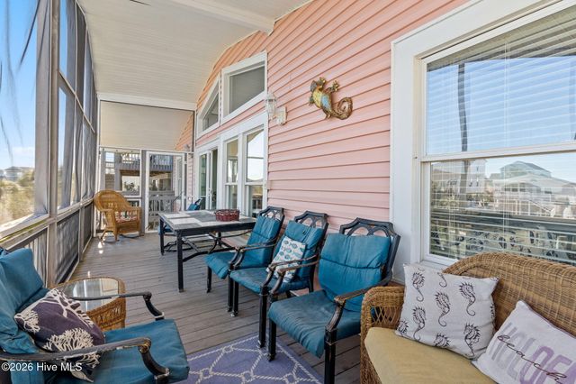 128 Charlotte Street, Holden Beach, NC 28462