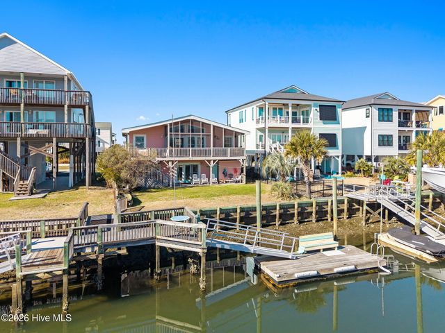 128 Charlotte Street, Holden Beach, NC 28462