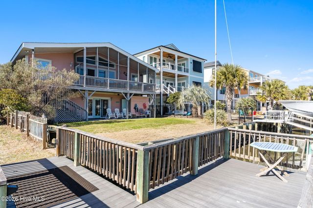 128 Charlotte Street, Holden Beach, NC 28462