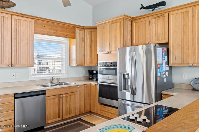 128 Charlotte Street, Holden Beach, NC 28462