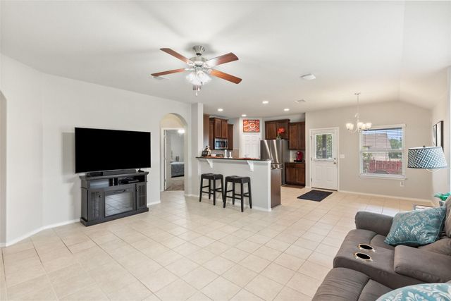5980 Heron DR, Buda, TX 78610