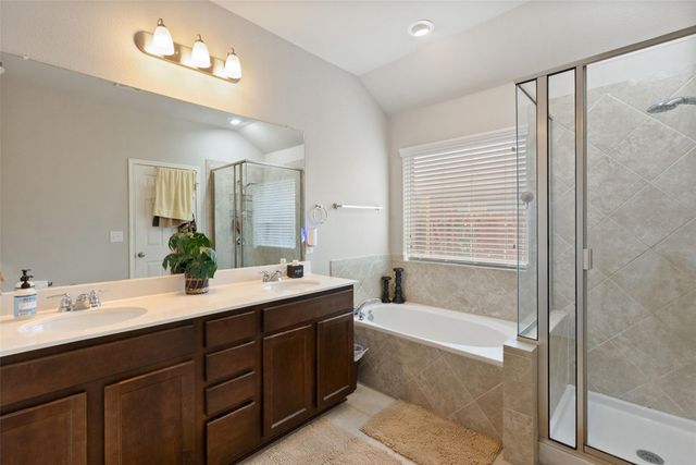 5980 Heron DR, Buda, TX 78610